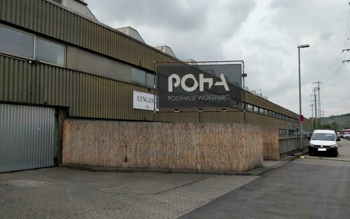 Posthalle Wuerzburg Eingang Posthalle Wuerzburg Eingang